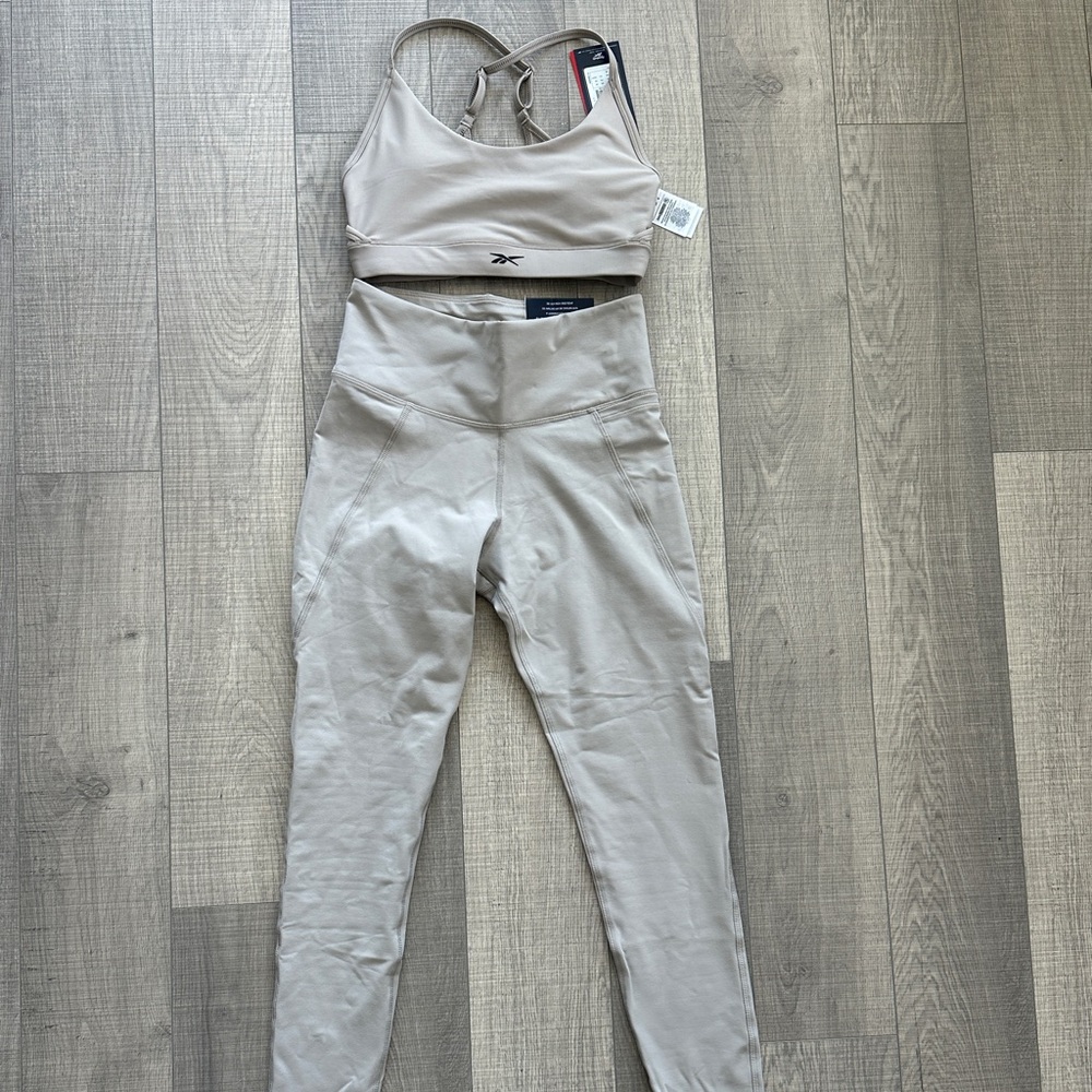 Reebok Beige Workout Set